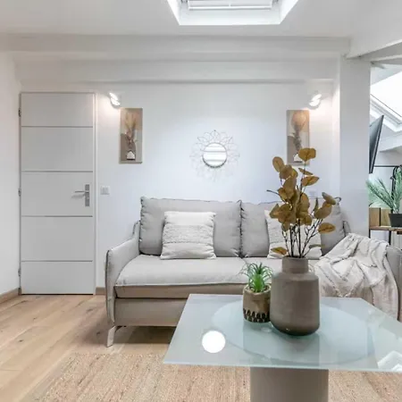Casa de férias Spacious Cozy -6p- Montreuil- Near Paris *