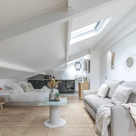 Spacious Cozy -6p- Montreuil- Near Paris Casa de férias Montreuil (Seine-Saint-Denis)